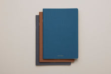 画像をギャラリービューアに読み込む, Linen Notebook 3冊セットA (Navy Blue / Brown / Gray)｜ANTORA（アントラ）
